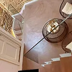 Calamarina Oda ve Kahvaltı 4*